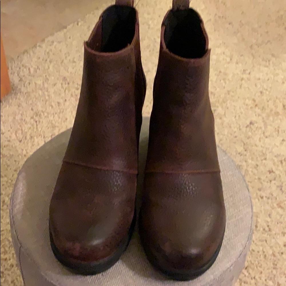 Sorel Joan of Arctic Wedge ll Chelsea booties